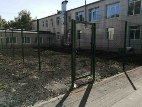 3D заборы для школы 15 метров фото в Сарове