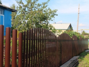 Забор из евроштакетника с утрамбовкой щебнем 48 метров фото в Сарове