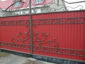 Кованые заборы с профнастилом 150 метров фото в Сарове