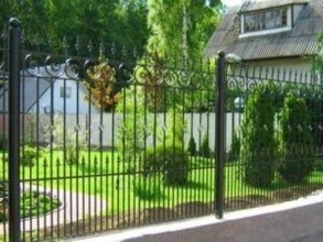 Кованые заборы на ленточном фундаменте 80 метров фото в Сарове