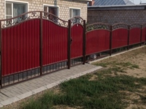 Кованые заборы с профнастилом 18 метров фото цена под ключ